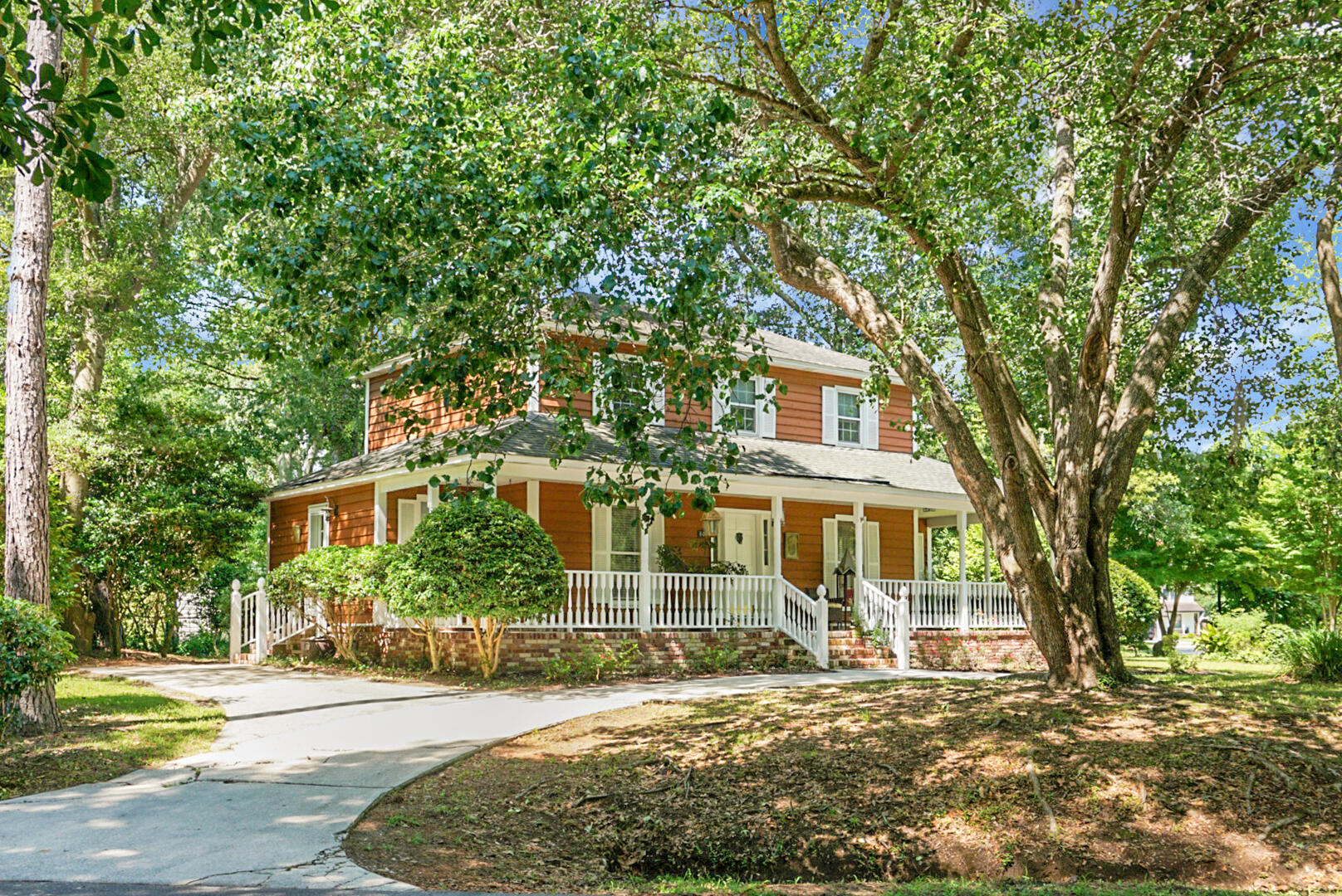 49 Crosscreek Drive