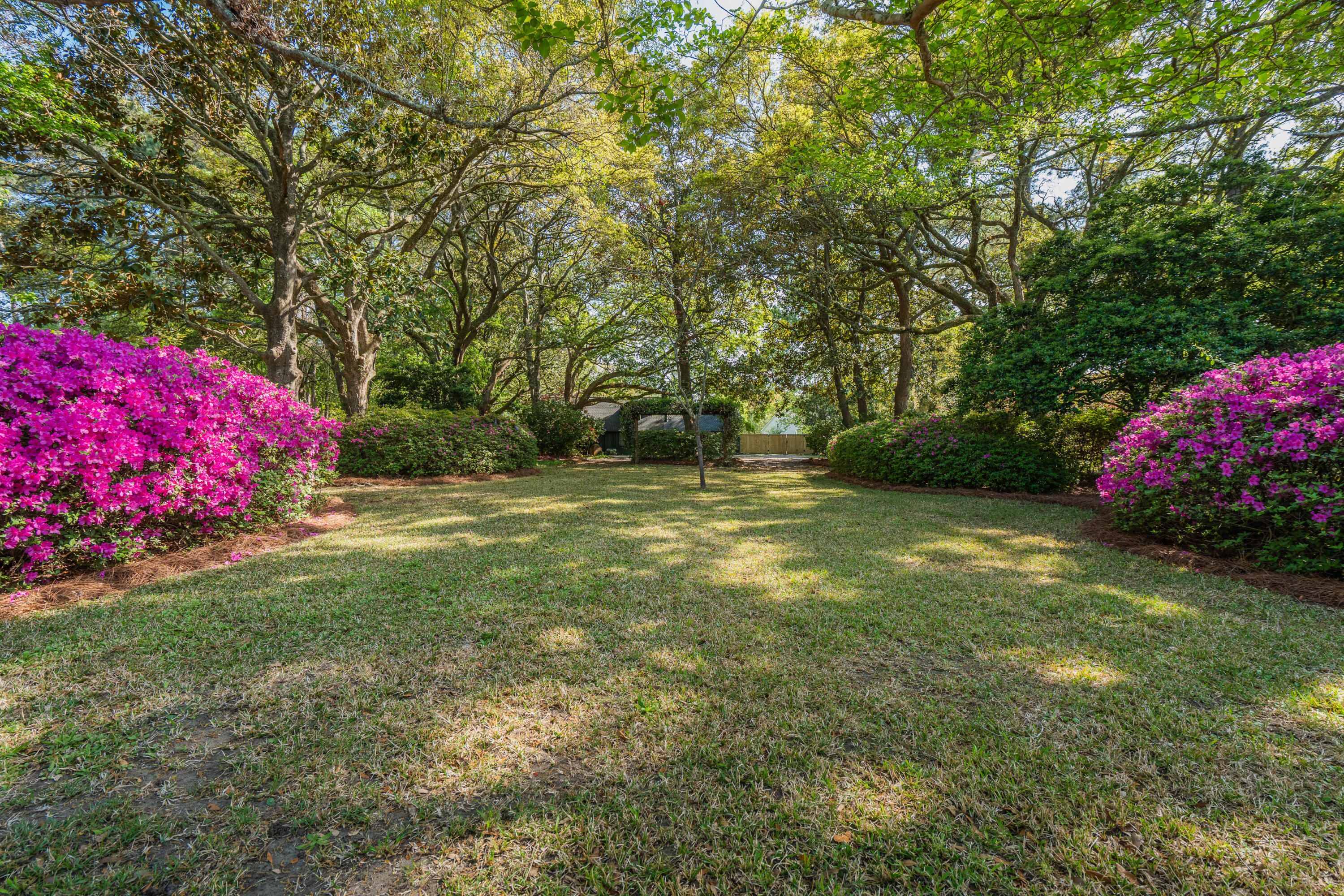 2227 Woodland Shores Road