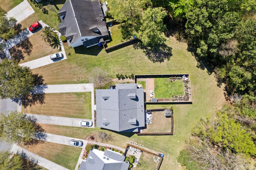 Photo of 3172 Queensgate Way, Mount Pleasant, SC 29466 (MLS # 26008343)