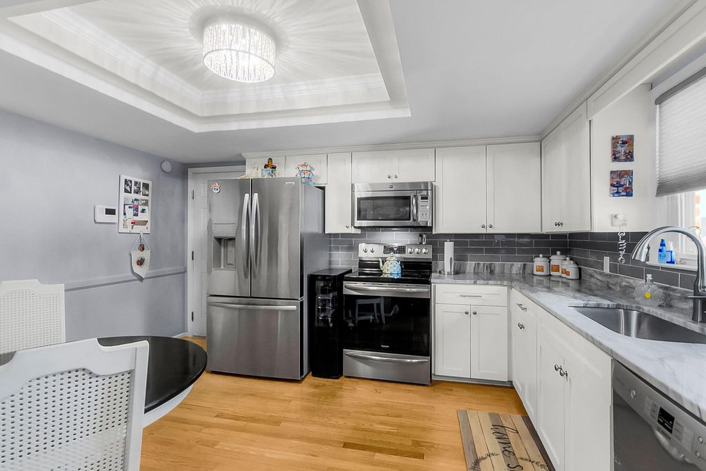 Photo of 407 Rose Lane, Summerville, SC 29485 (MLS # 26008110)