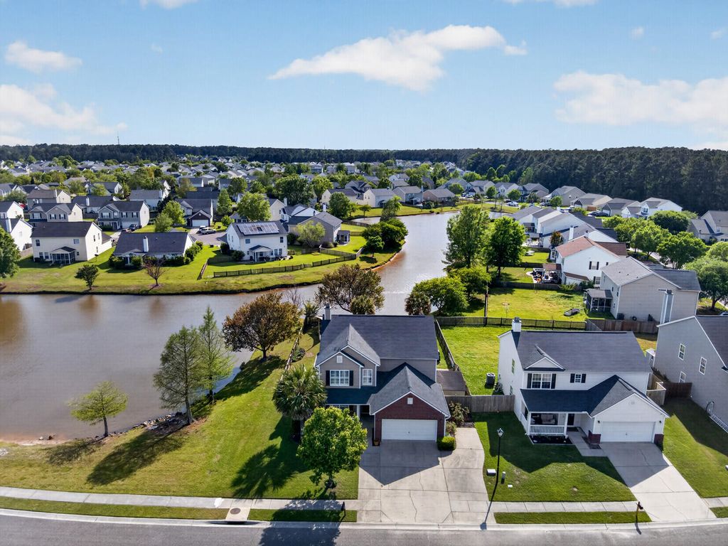 Photo of 337 Southport Drive, Summerville, SC 29483 (MLS # 26010165)