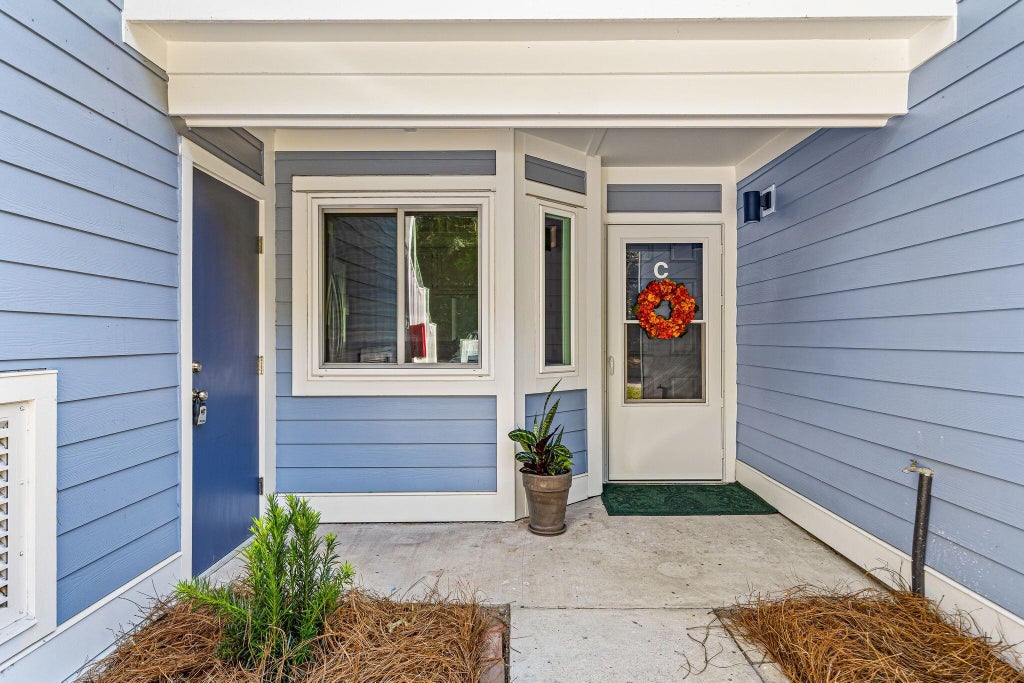 Photo of 859 C Sandlake Drive #303, Mount Pleasant, SC 29464 (MLS # 26029599)
