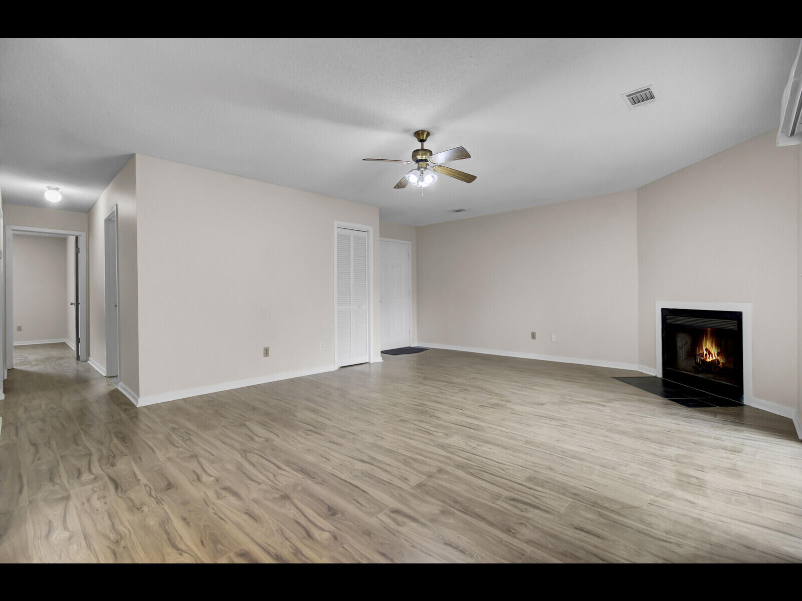 6241 Rolling Fork Road C