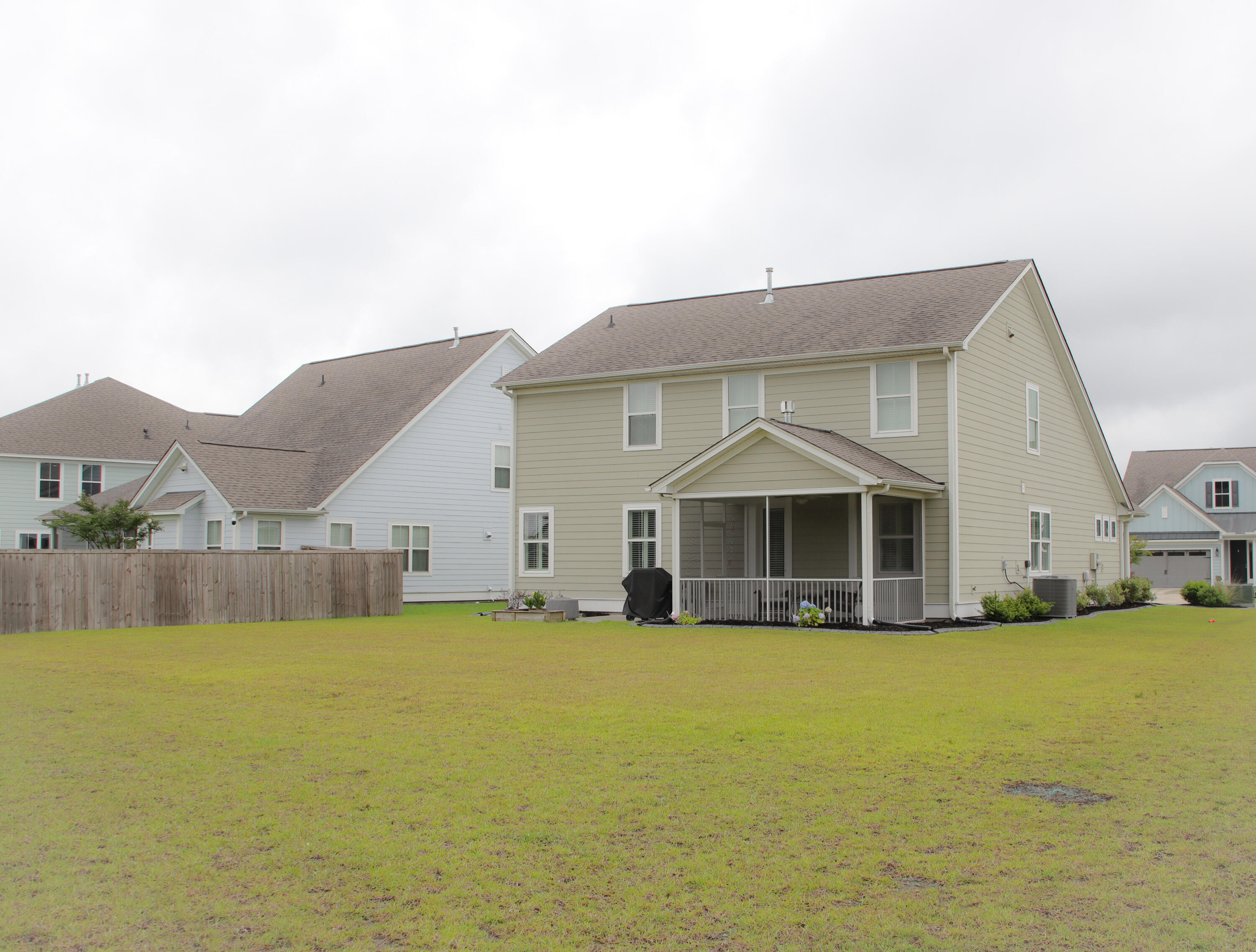683 Yellow Leaf Lane