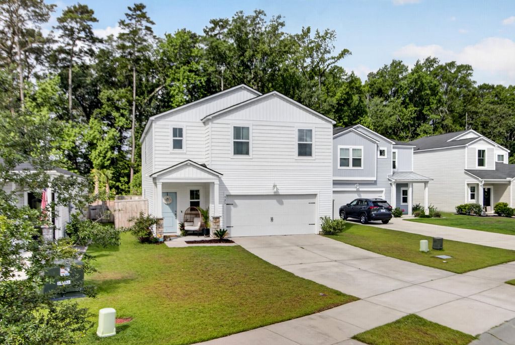Photo of 323 Saddlewood Drive, Charleston, SC 29414 (MLS # 26015548)