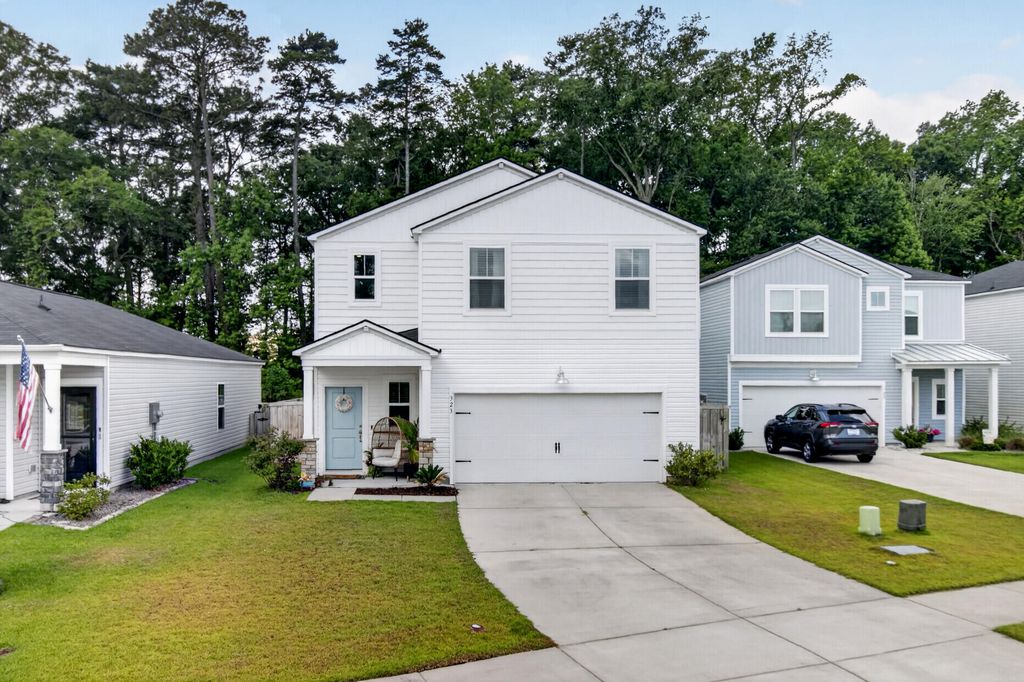 Photo of 323 Saddlewood Drive, Charleston, SC 29414 (MLS # 26015548)