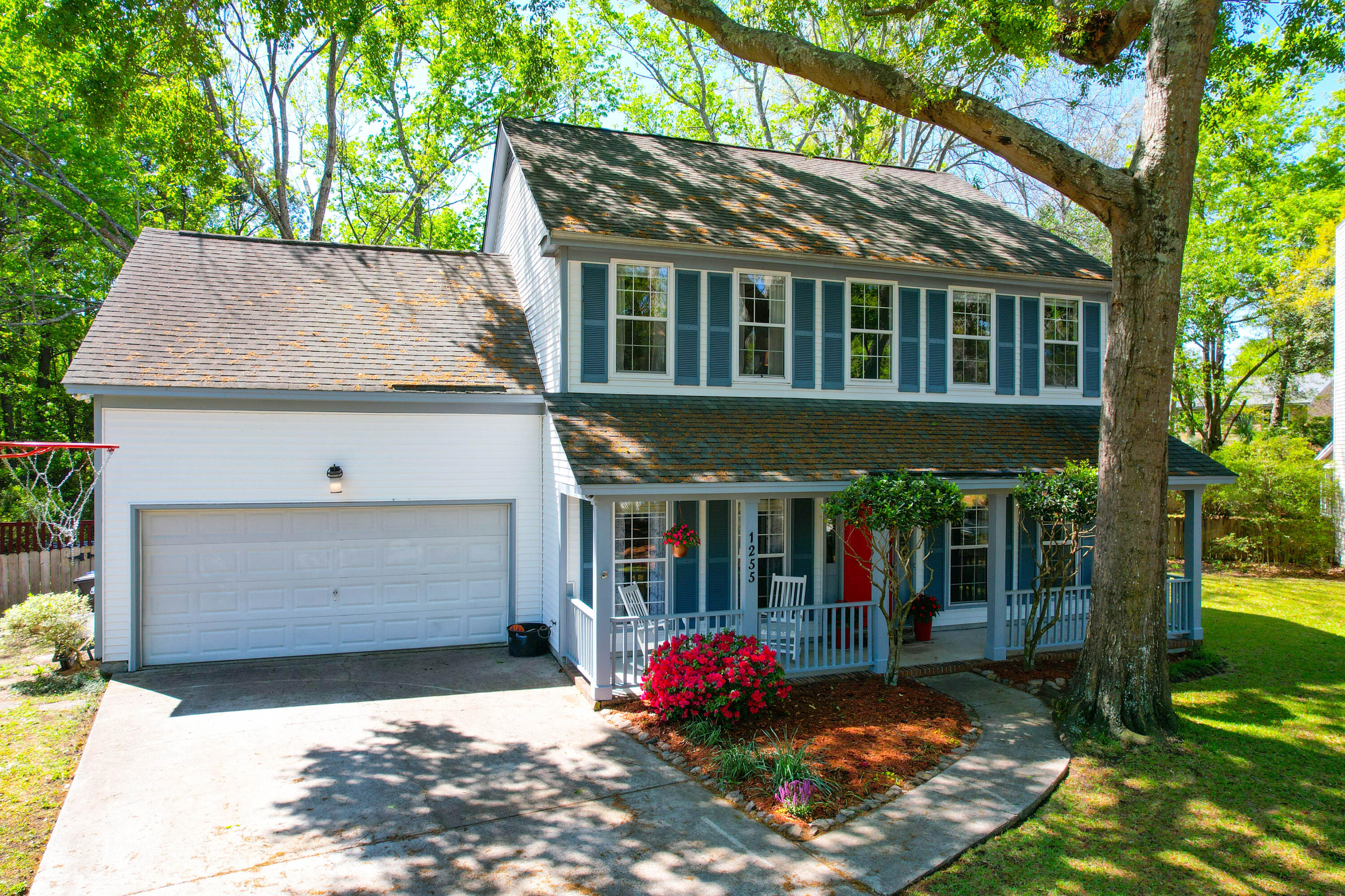 1255 Horseshoe Bend