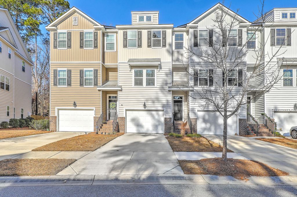 Photo of 316 Spindlewood Way, Charleston, SC 29414 (MLS # 26000630)