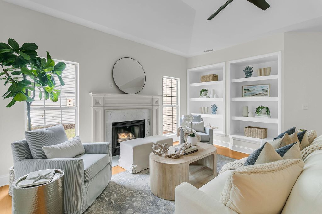 Photo of 1638 Pin Oak Cut, Mount Pleasant, SC 29466 (MLS # 26008457)