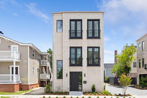 Photo of 114 America Street, Charleston, SC 29403 (MLS # 25019820)