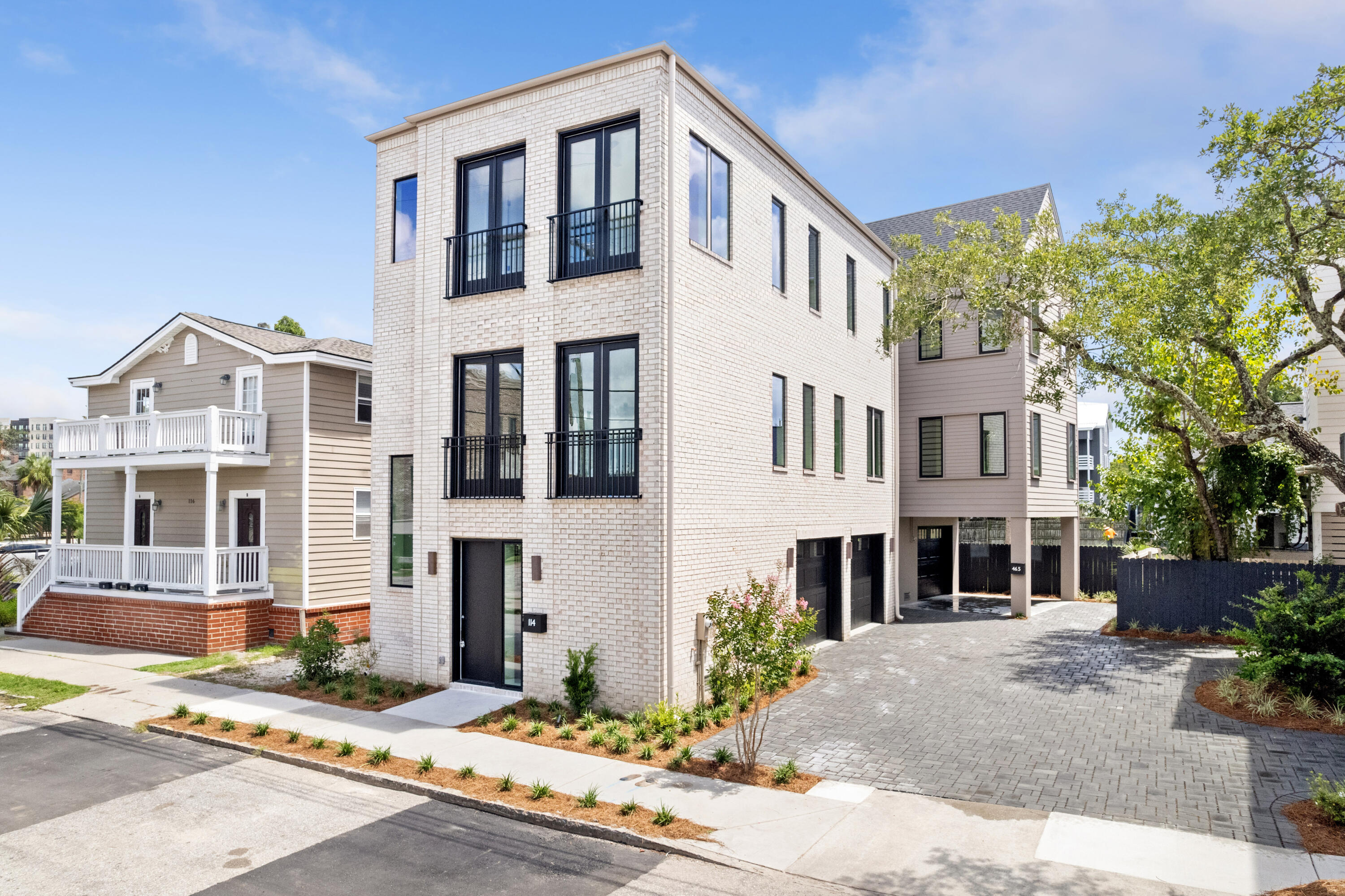 114 America Street