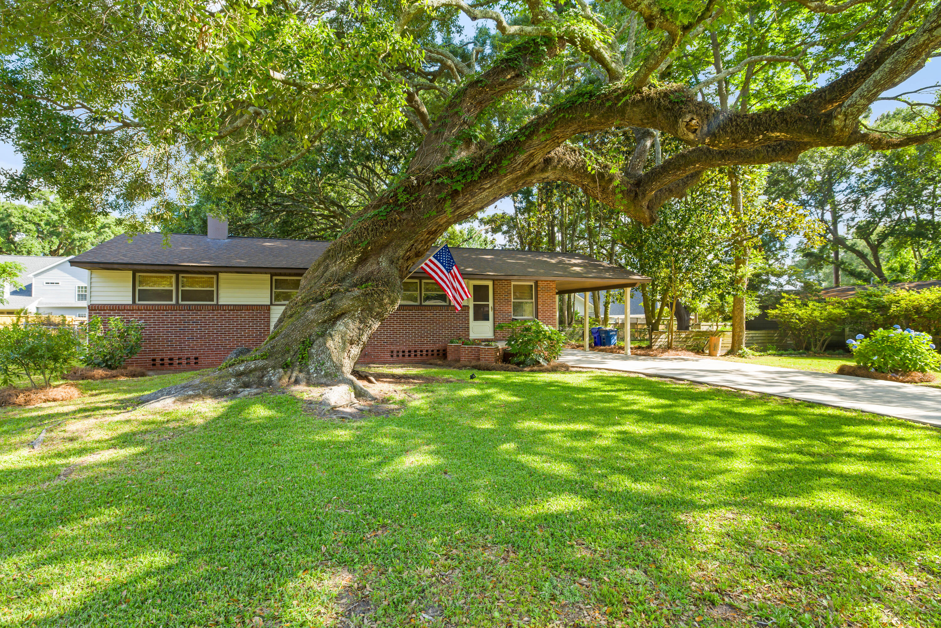 2111 Barbour Drive