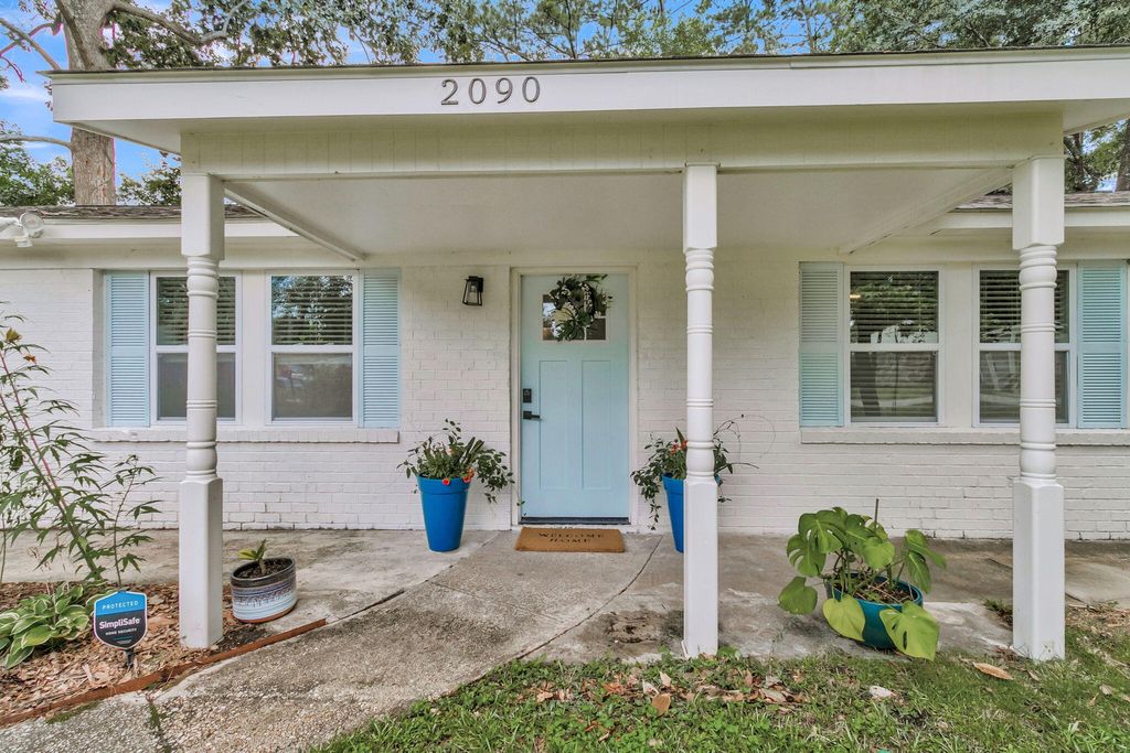 Photo of 2090 Green Park Avenue, Charleston, SC 29414 (MLS # 26020729)