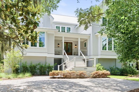 Photo of 3304 Waterway Boulevard, Isle of Palms, SC 29451 (MLS # 26016446)