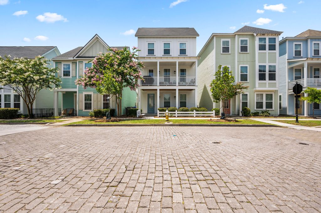 Photo of 1663 Indy Drive, North Charleston, SC 29405 (MLS # 26020045)