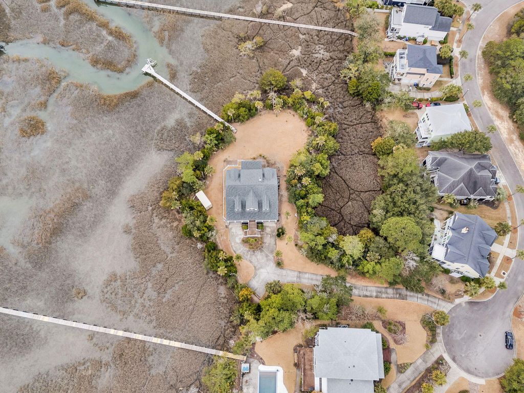 Photo of 1924 Shields Lane, Mount Pleasant, SC 29466 (MLS # 26003523)