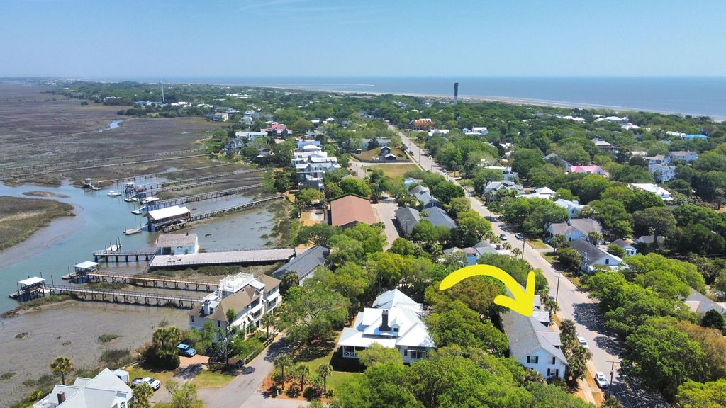 Photo of 1504 Middle Street #Apt B, Sullivans Island, SC 29482 (MLS # 26011265)