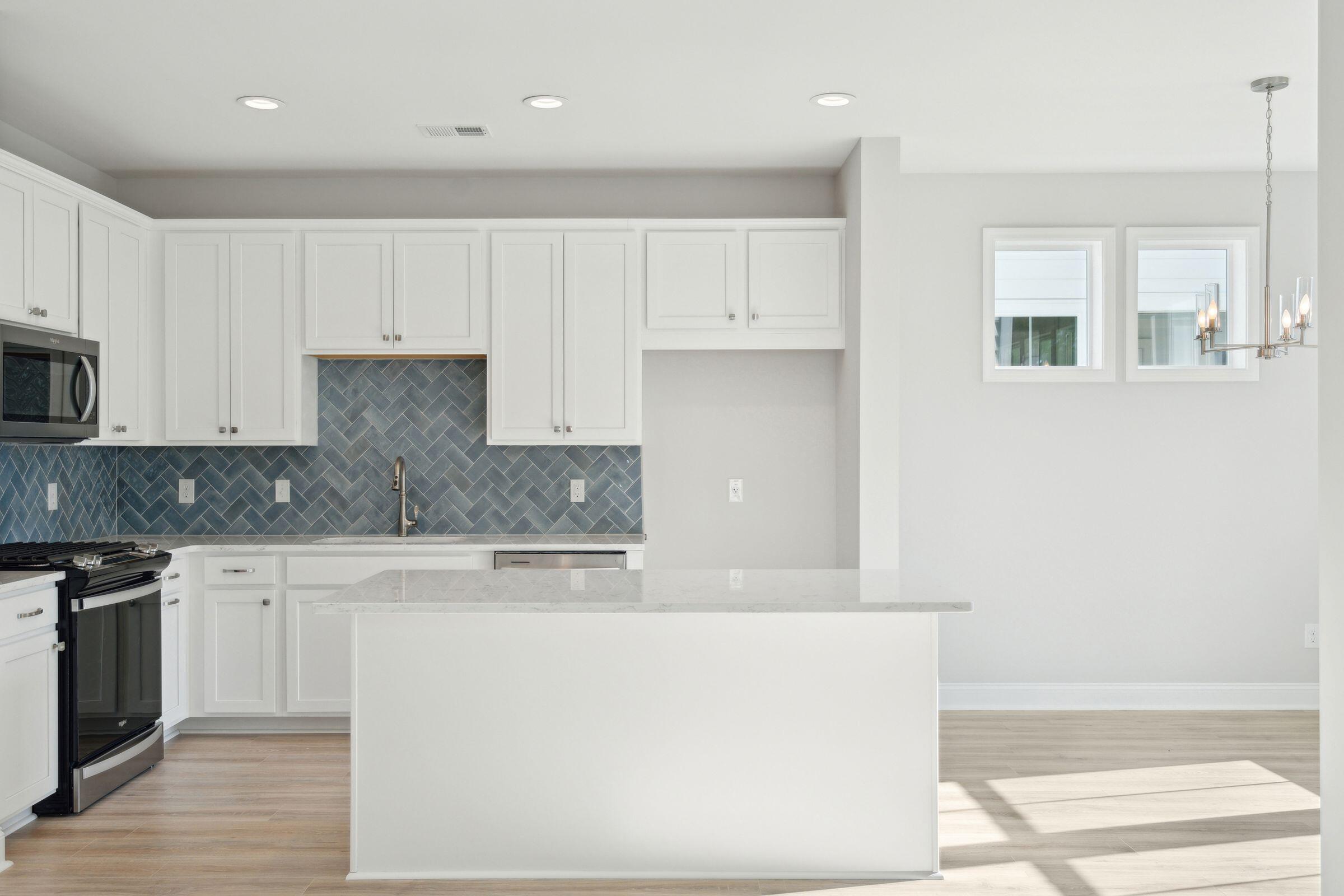 160 Claret Cup Way