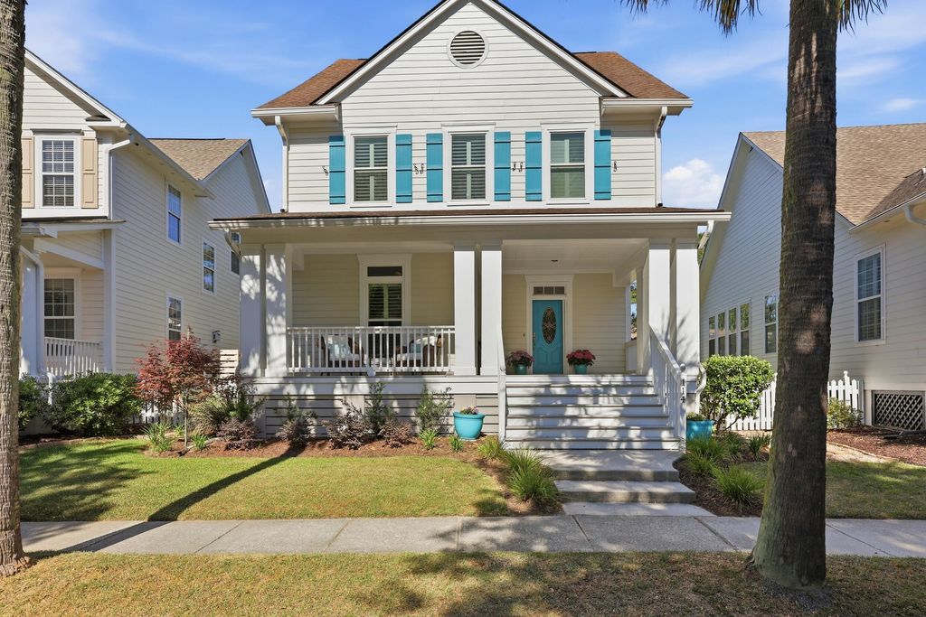 Photo of 114 Etiwan Park Street, Charleston, SC 29492 (MLS # 26011536)