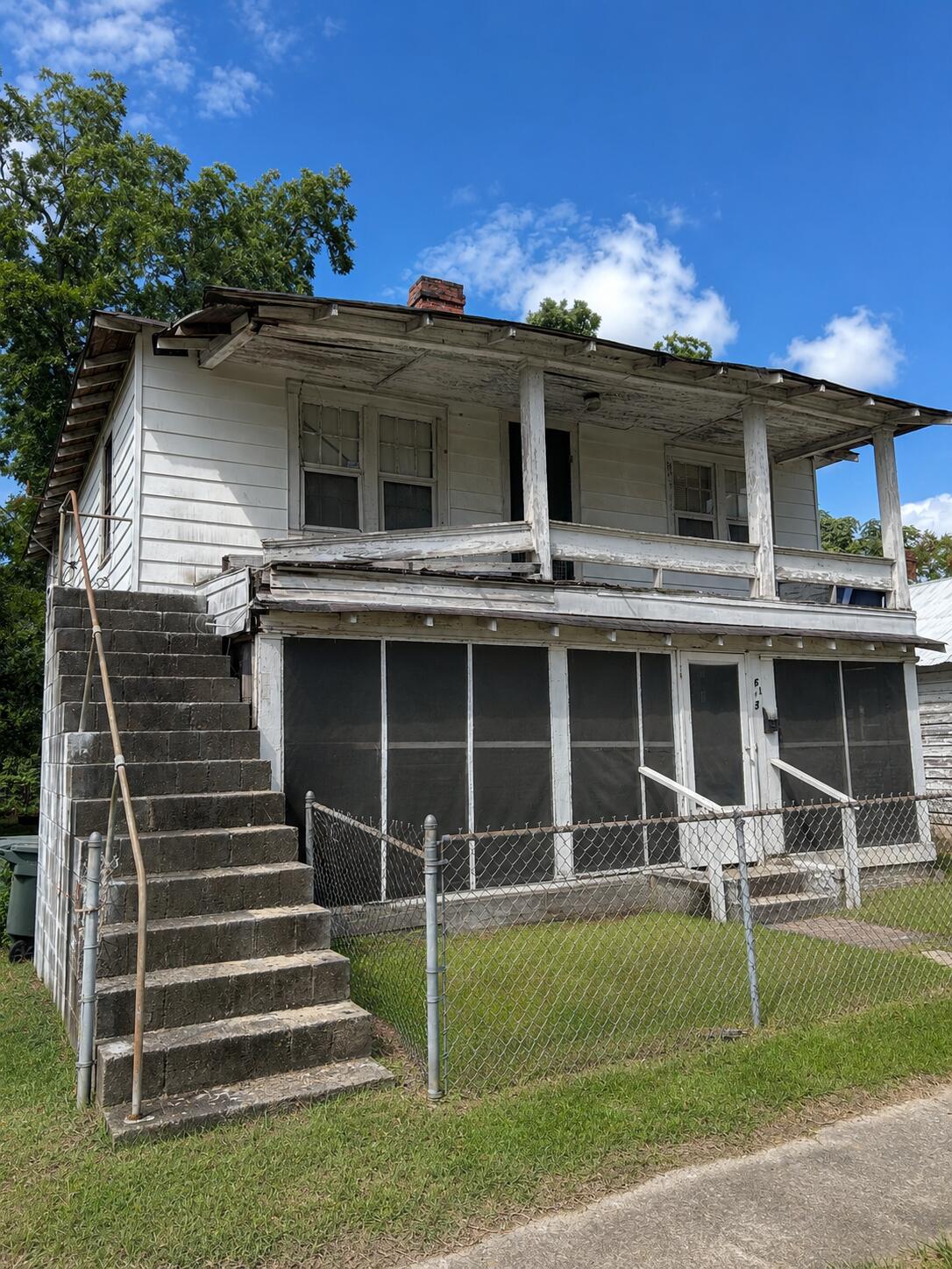 645 Maple Street