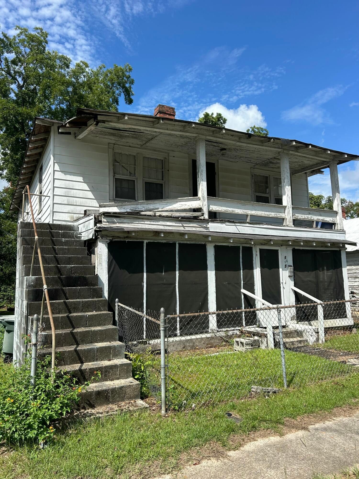 645 Maple Street