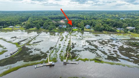 A home in Johns Island