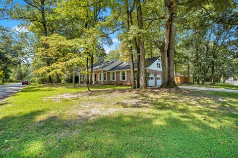 A home in Summerville