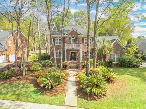 A home in North Charleston