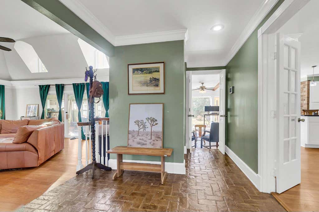 Photo of 428 Carn Street, Walterboro, SC 29488 (MLS # 26022421)