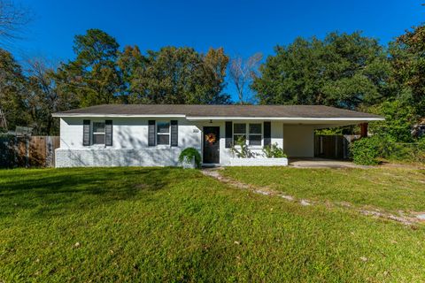 A home in Goose Creek