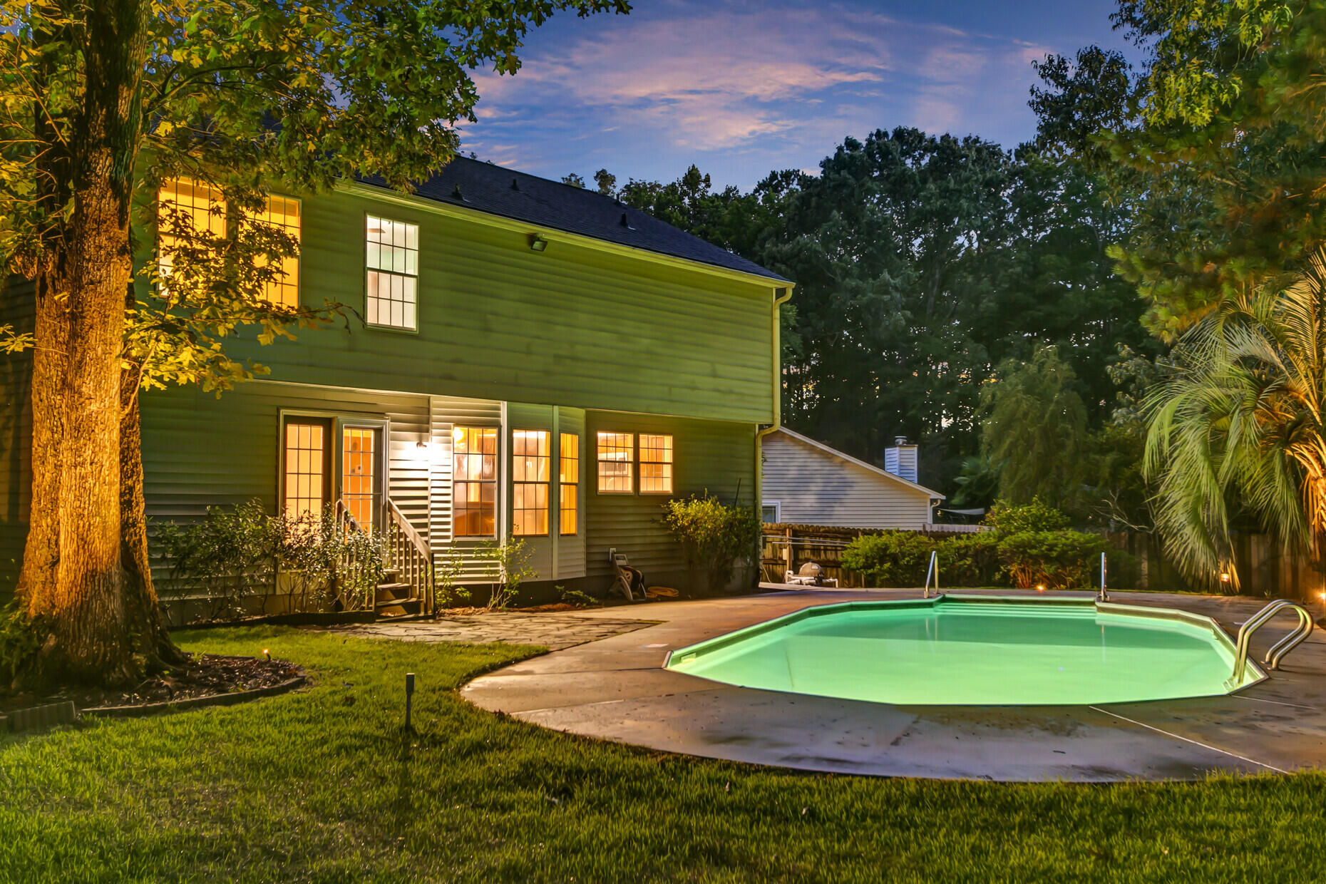 110 Mallock Court