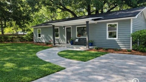 Photo of 1510 Mulberry Street, Charleston, SC 29407 (MLS # 26012094)