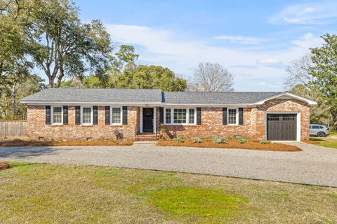 1871 Rugby Lane Charleston SC 29407