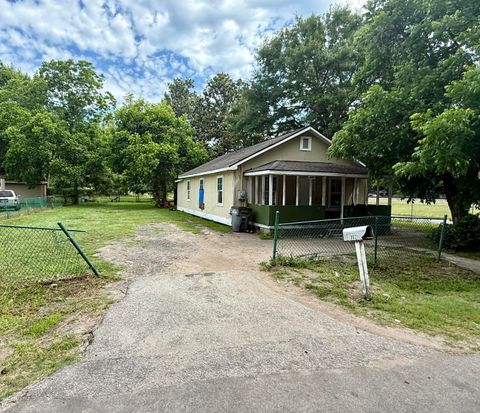1902 Clifton Street North Charleston SC 29406