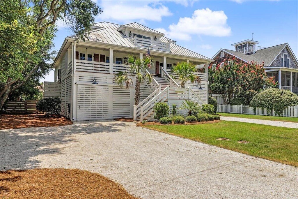 Photo of 1307 Cove Avenue, Sullivans Island, SC 29482 (MLS # 26020240)