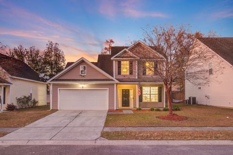 A home in North Charleston