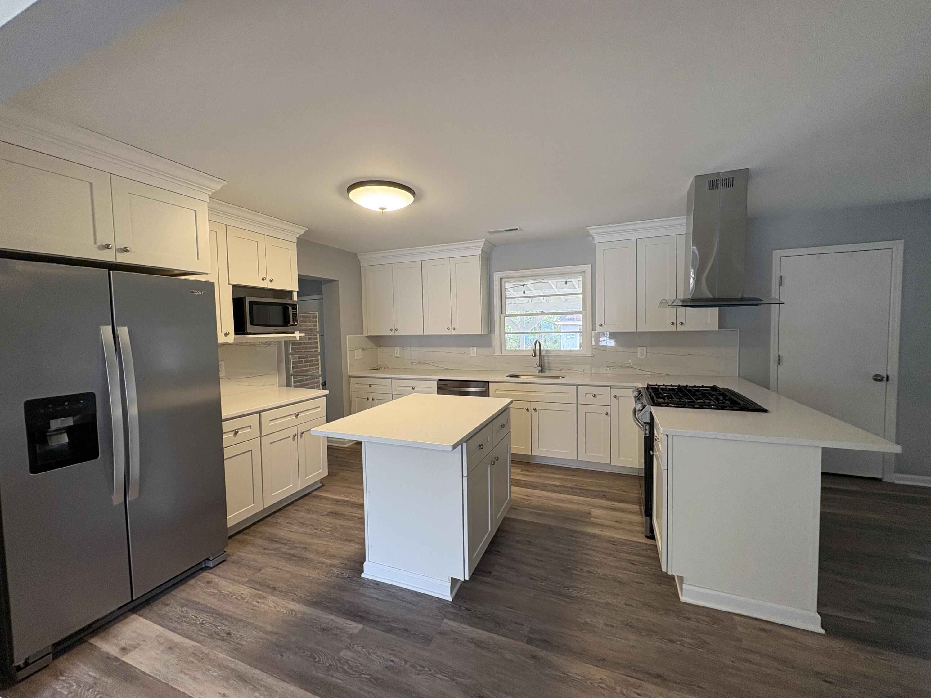 15 Newark Avenue