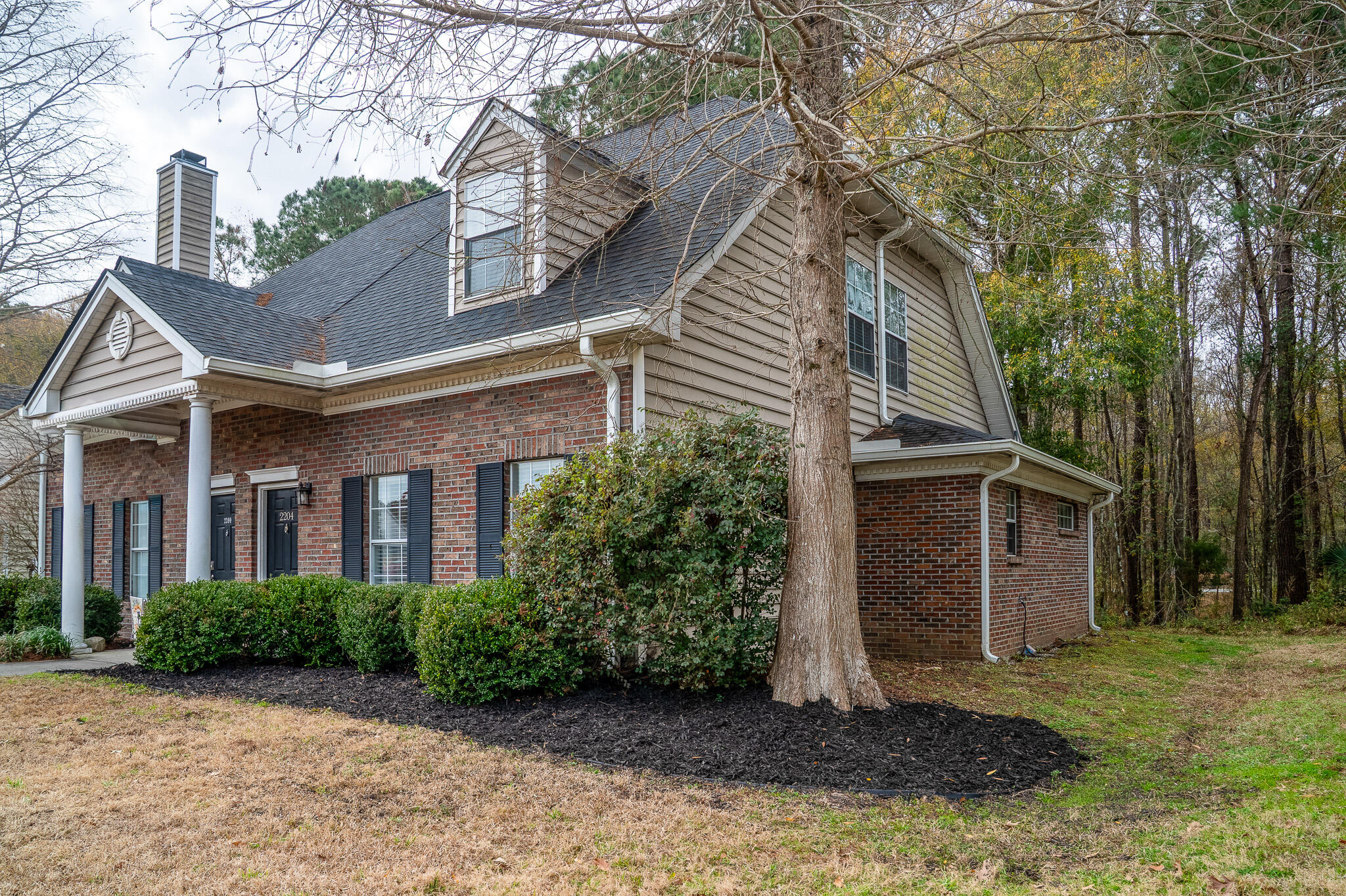 2204 Kings Gate Lane