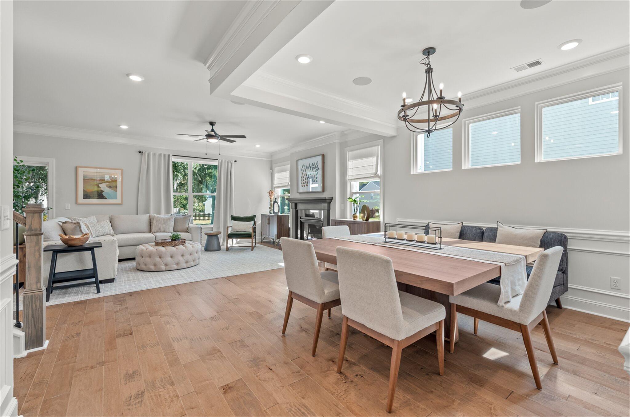 216 Silk Oak Drive