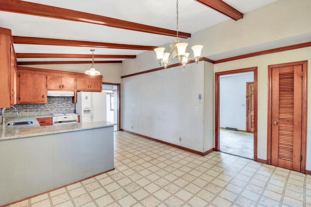 Photo of 1336 Briarfield Avenue, Charleston, SC 29412 (MLS # 25026866)