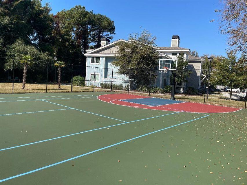 Mount Pleasant, South Carolina 29464, United States, 2 Bedrooms Bedrooms, ,2 BathroomsBathrooms,Residential,Active,255284