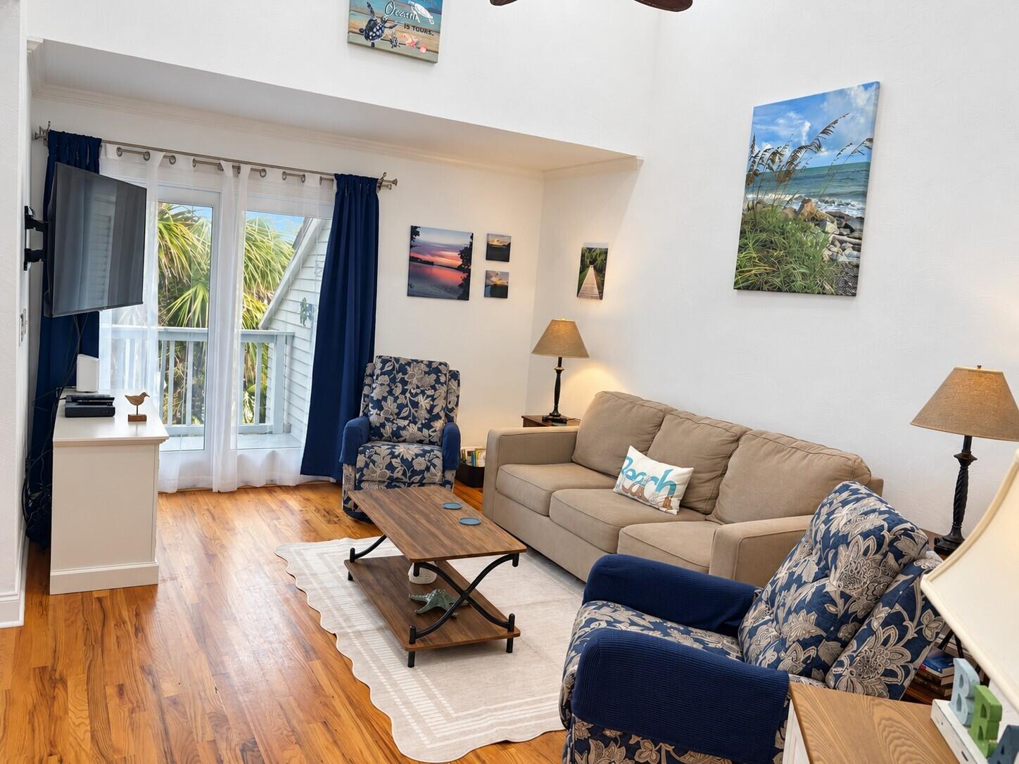 1638 Live Oak Park