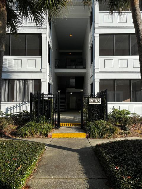 Photo of 1025 Riverland Woods Place #212, Charleston, SC 29412 (MLS # 26006559)