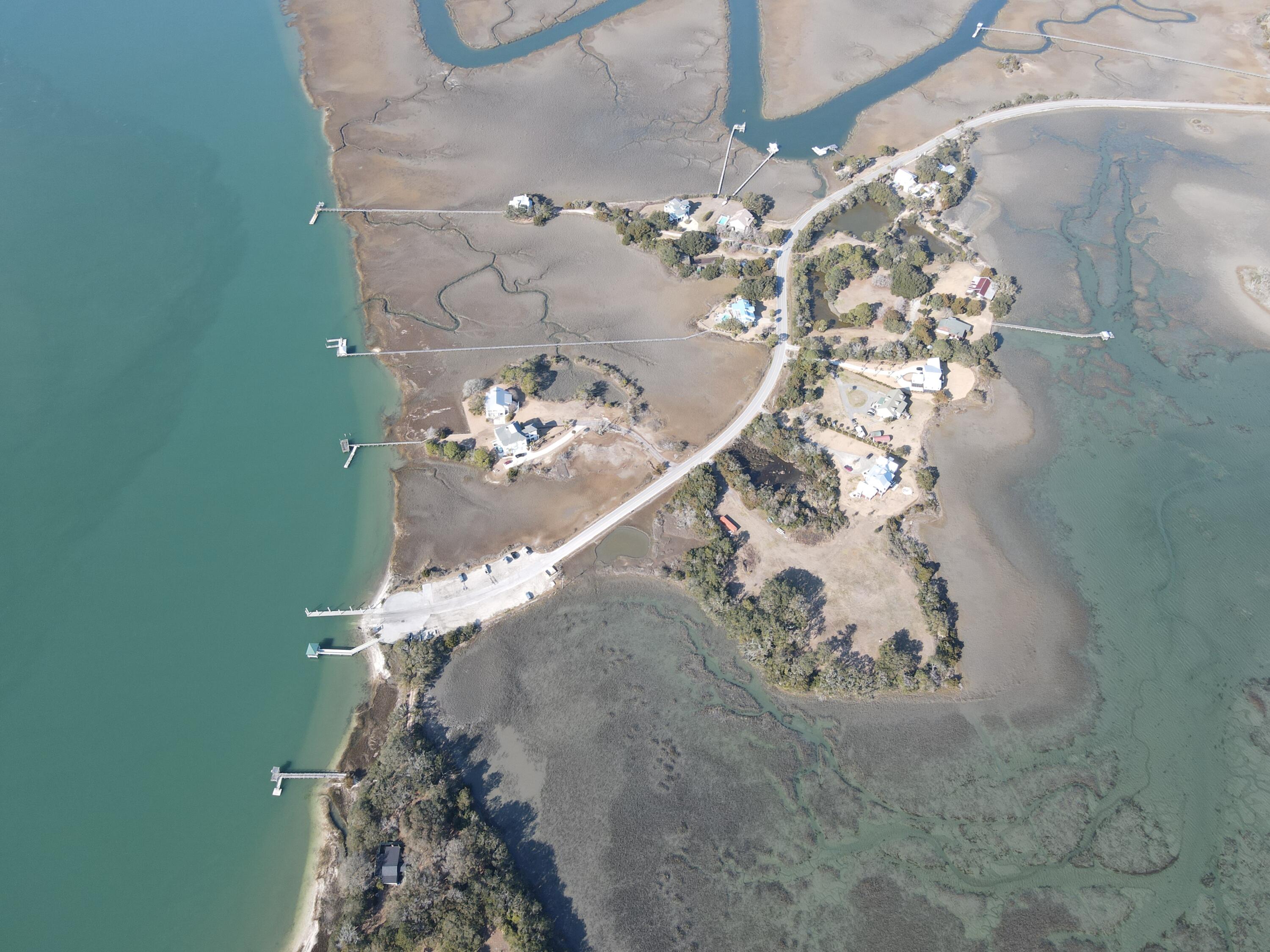 2421 Sol Legare Road