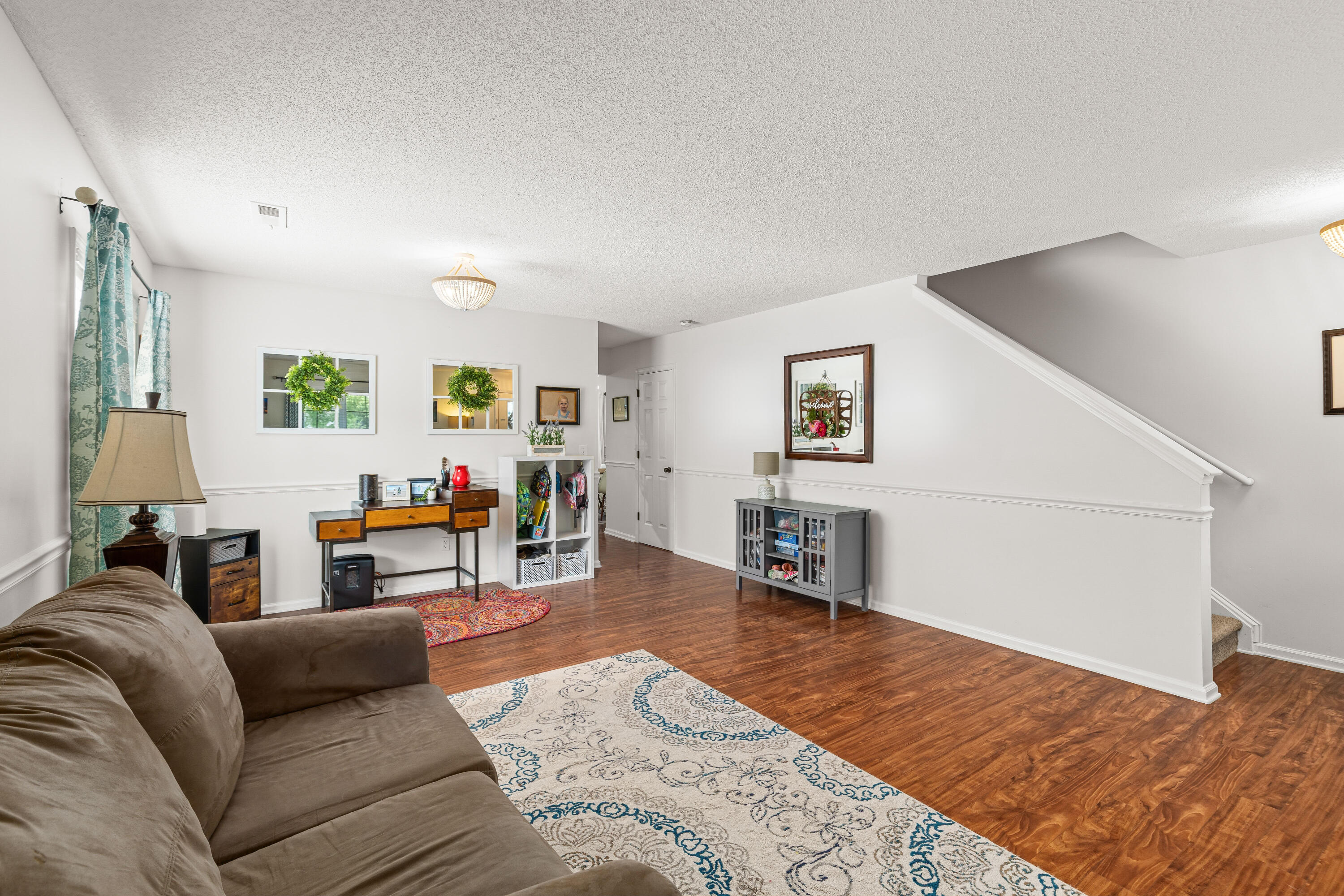 5143 Ballantine Drive