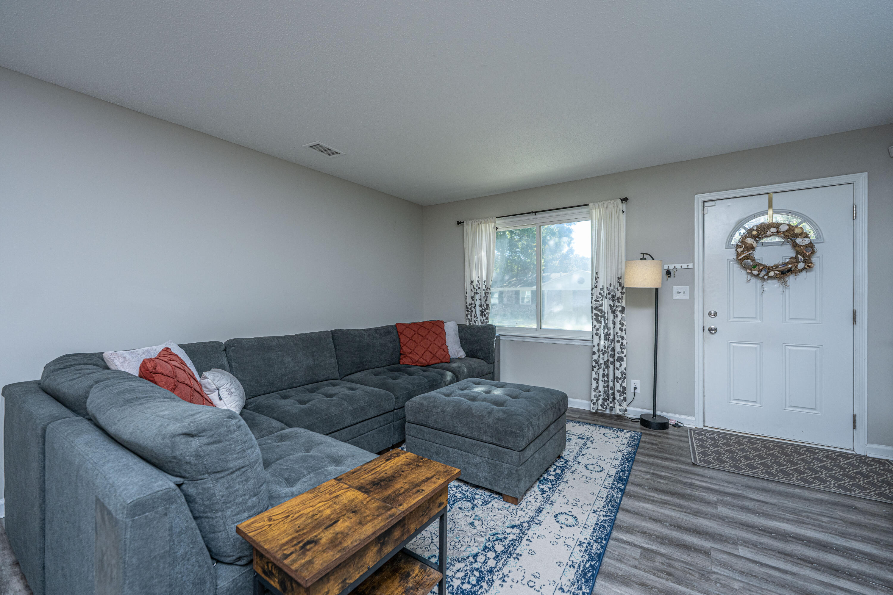 1884 Taberwood Circle