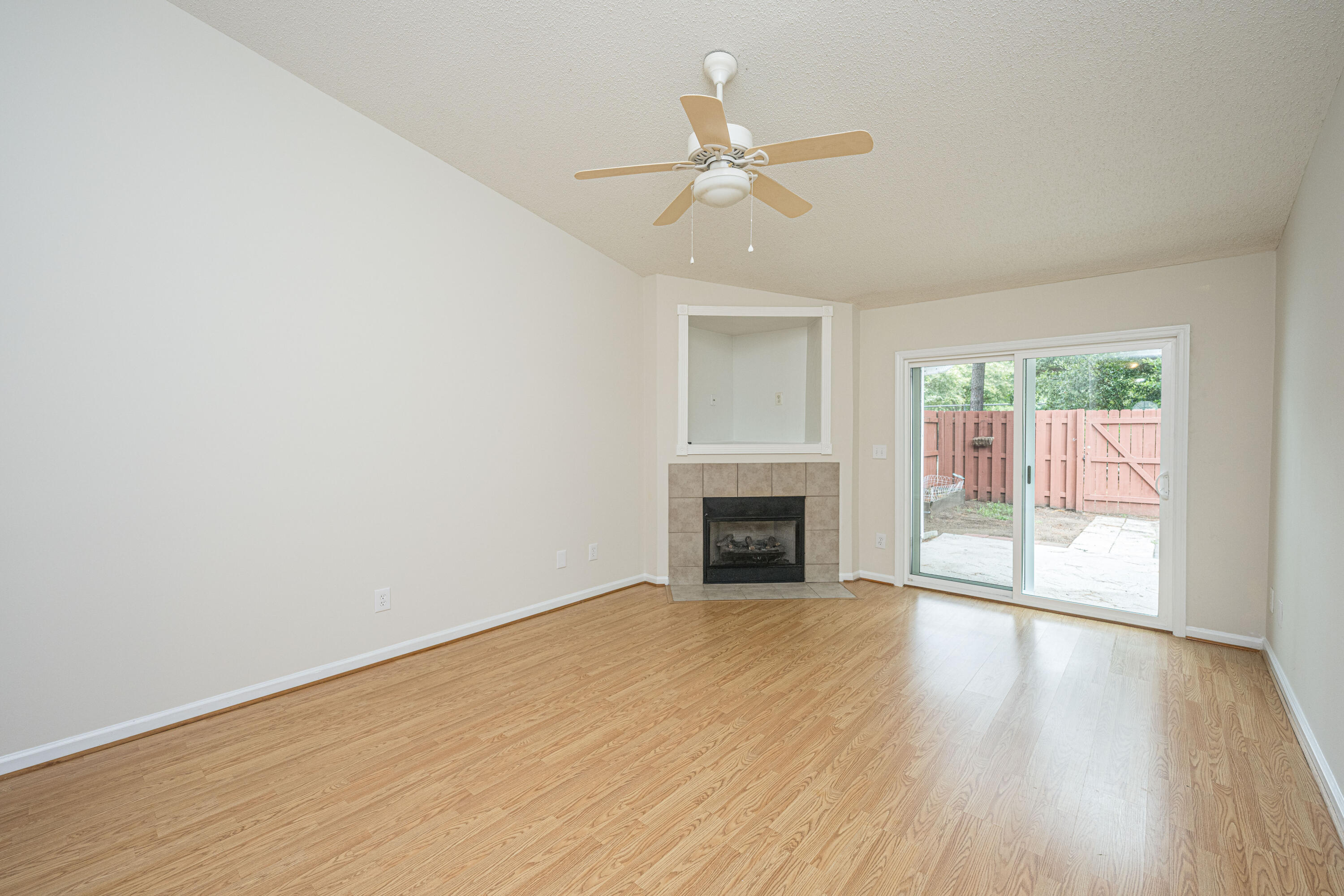 1523 Blaze Lane