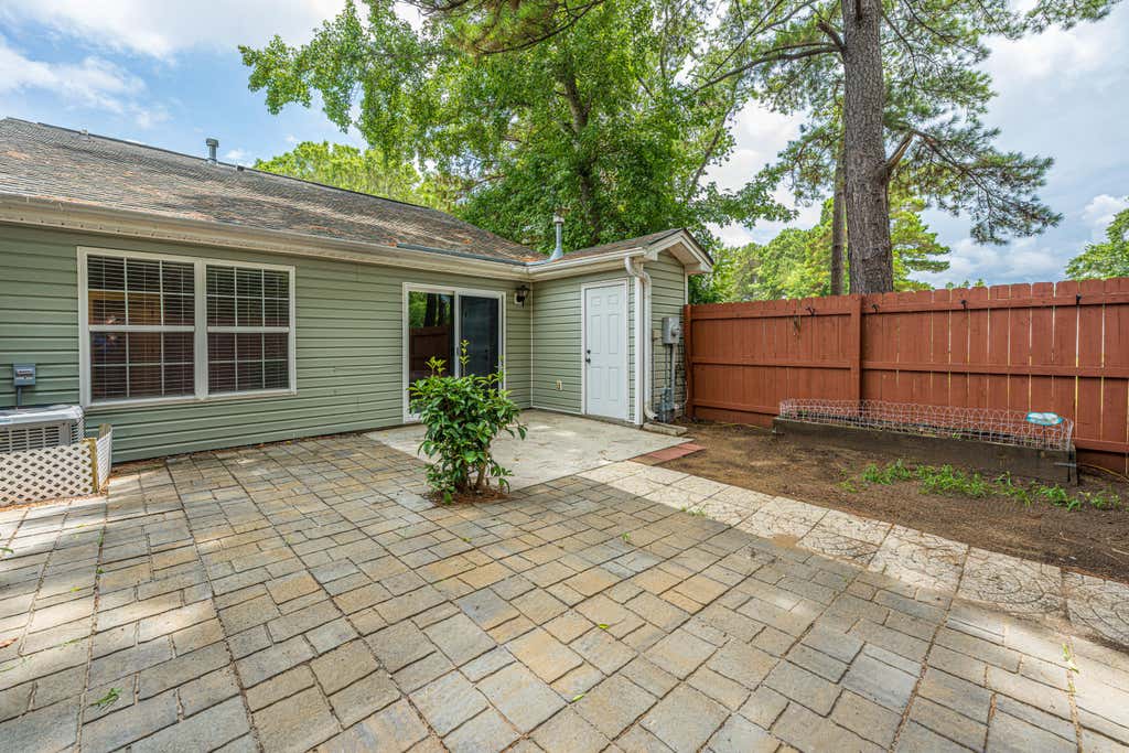 Photo of 1523 Blaze Lane, Charleston, SC 29412 (MLS # 26020450)