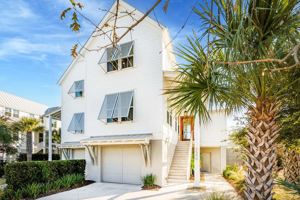 Photo of 2590 Helmsman Road, Johns Island, SC 29455 (MLS # 25032681)