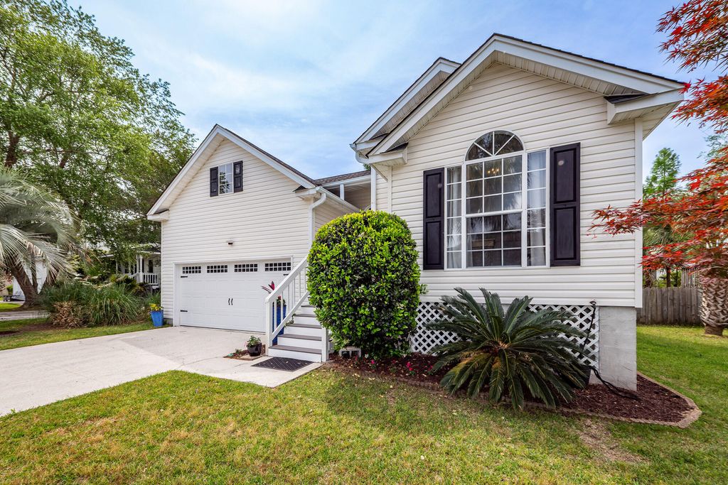 Photo of 316 Wild Horse Lane, Mount Pleasant, SC 29464 (MLS # 26011737)